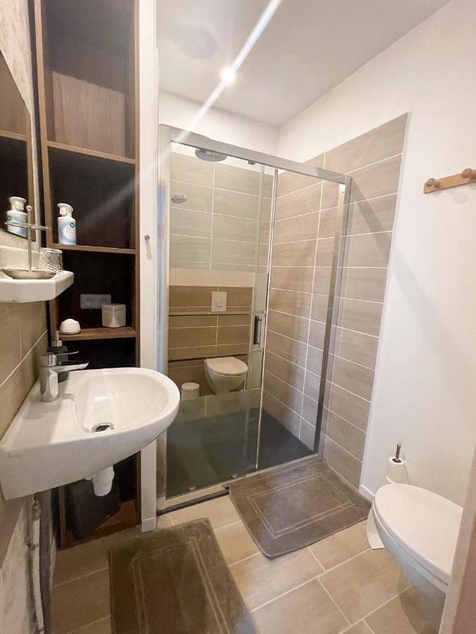 La Basse Cour Otel Tanlay Dış mekan fotoğraf